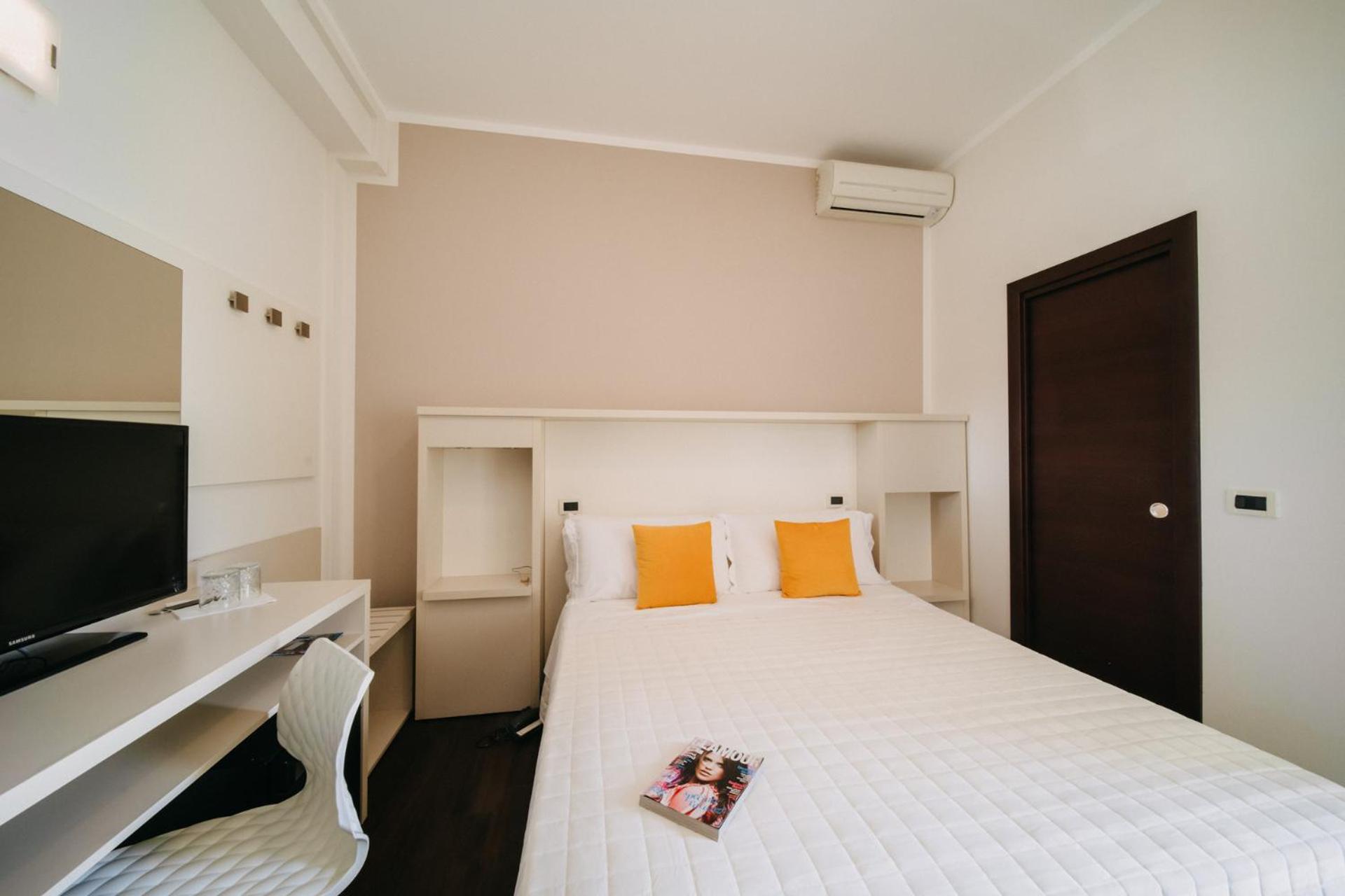 Hotel Lalla Beauty & Relax Cesenatico Zewnętrze zdjęcie