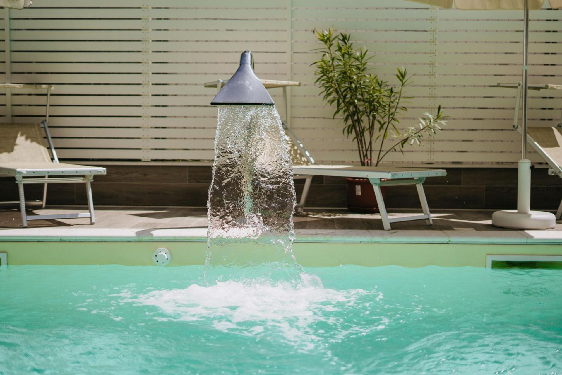 Hotel Lalla Beauty & Relax Cesenatico Zewnętrze zdjęcie