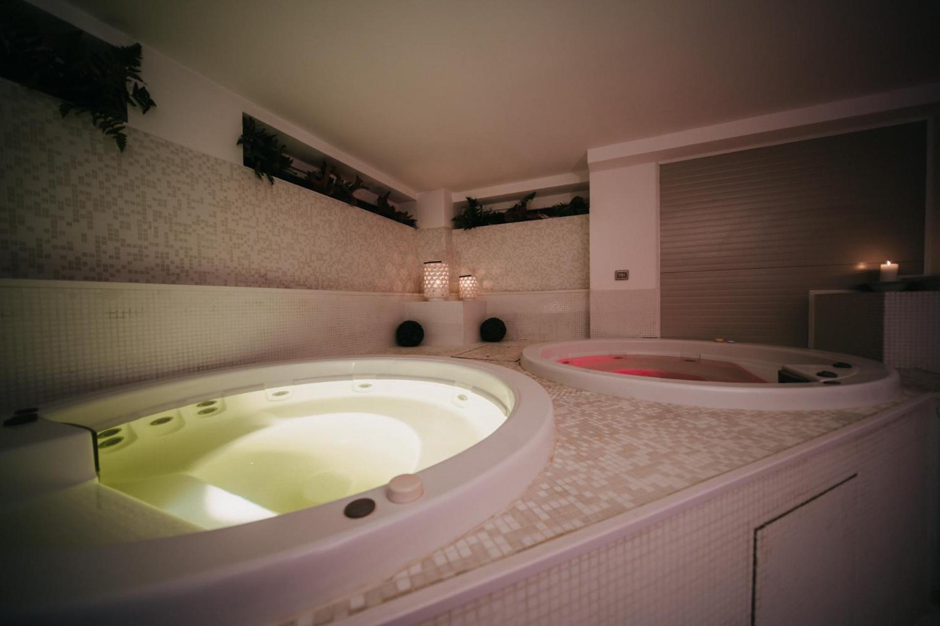 Hotel Lalla Beauty & Relax Cesenatico Zewnętrze zdjęcie