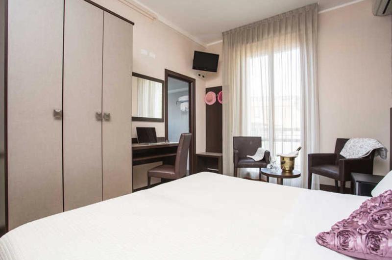 Hotel Lalla Beauty & Relax Cesenatico Zewnętrze zdjęcie