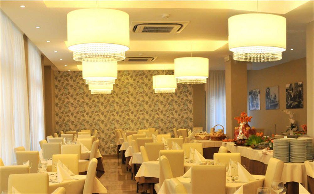Hotel Lalla Beauty & Relax Cesenatico Zewnętrze zdjęcie